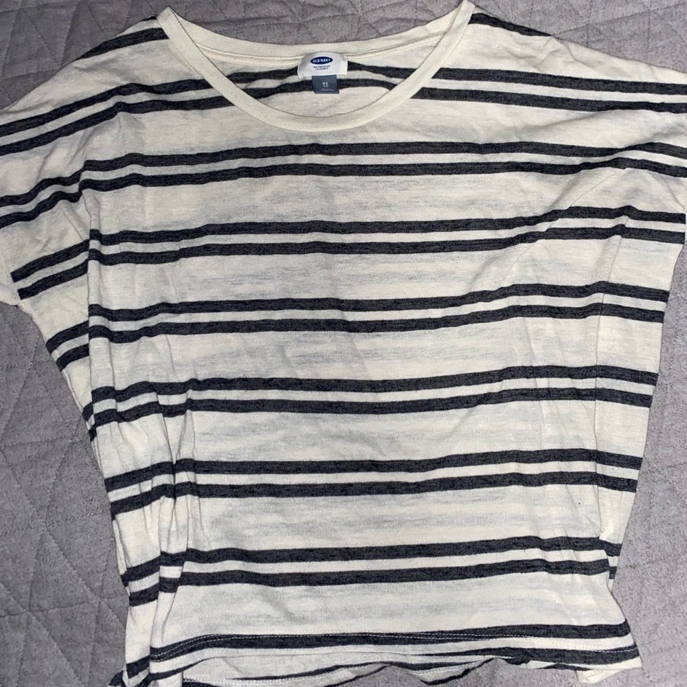 Old Navy T-Shirt